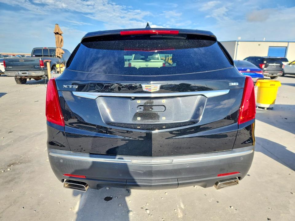 Photo 6 from auction – 2019 CADILLAC XT5 with VIN 1GYKNARS8KZ235338