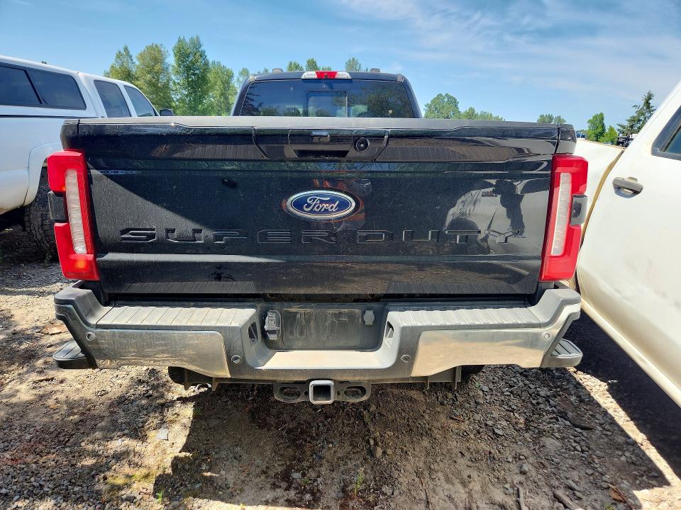 Photo 6 from auction – 2024 FORD F-350 with VIN 1FT8W3BT3REC86033