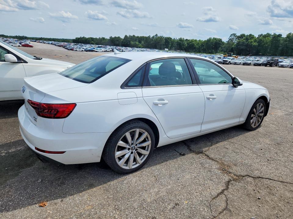 Photo 3 from auction – 2017 AUDI A4 with VIN WAUGMAF45HN054439