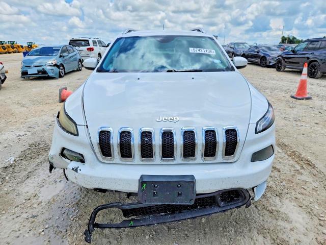 Photo 5 from auction – 2017 JEEP CHEROKEE with VIN 1C4PJLCB8HW653730
