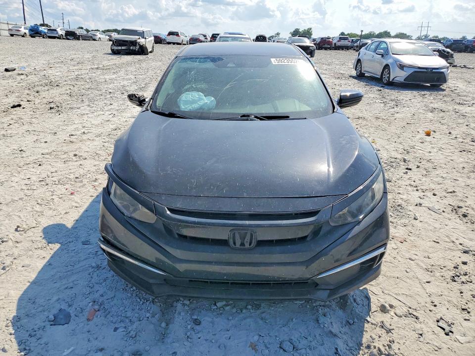 Photo 5 from auction – 2019 HONDA CIVIC with VIN 19XFC2F64KE045798