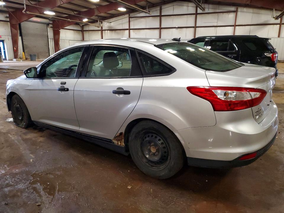 Photo 2 from auction – 2013 FORD FOCUS with VIN 1FADP3E29DL262425