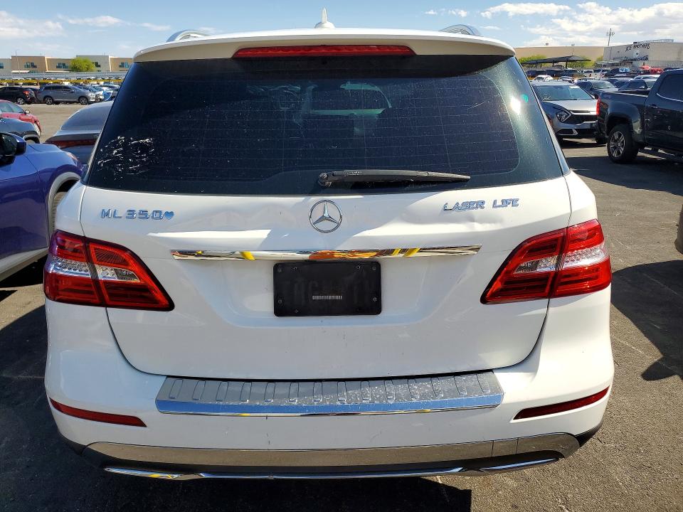 Photo 6 from auction – 2015 MERCEDES-BENZ ML with VIN 4JGDA5JBXFA618825