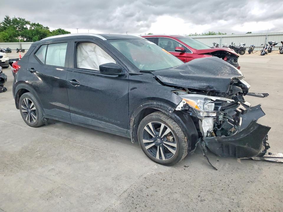 Photo 4 from auction – 2020 NISSAN KICKS with VIN 3N1CP5CVXLL561409