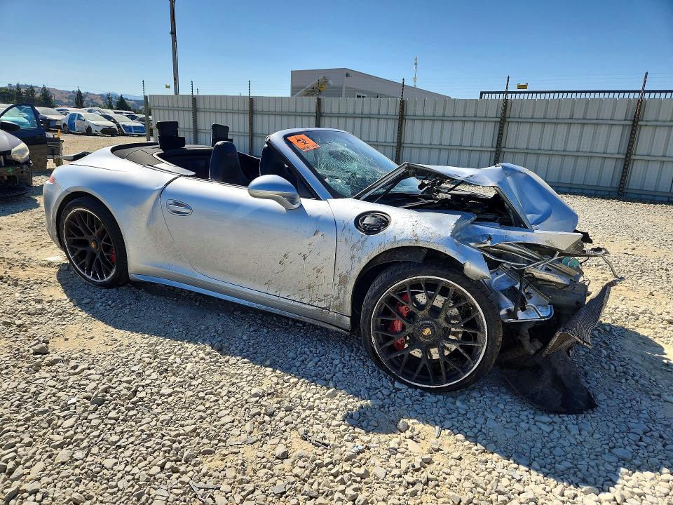 Photo 4 from auction – 2015 PORSCHE 911 with VIN WP0CB2A92FS154500