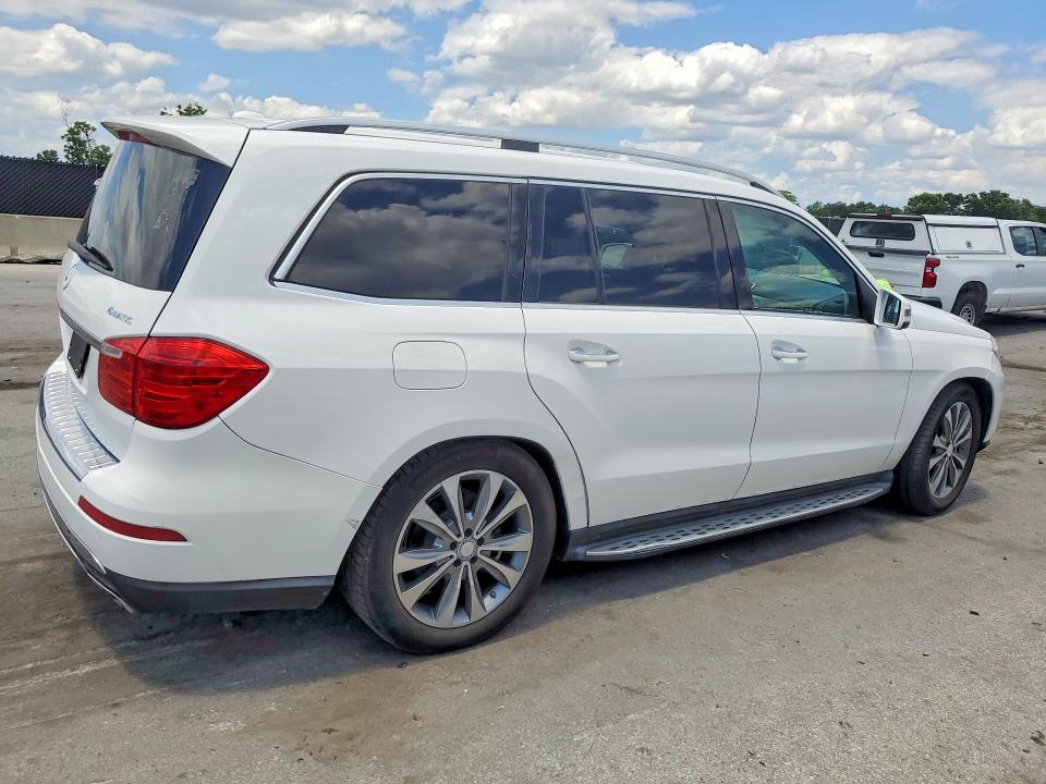 Photo 3 from auction – 2014 MERCEDES-BENZ GL with VIN 4JGDF7CE2EA315265