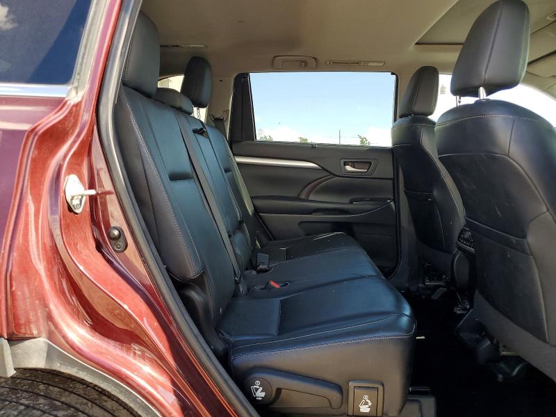Photo 11 from auction – 2015 TOYOTA HIGHLANDER with VIN 5TDJKRFH7FS109321