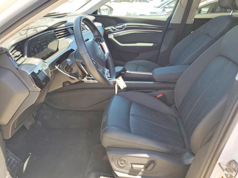 Photo 7 from auction – 2021 AUDI E-TRON with VIN WA1AAAGE4MB022841