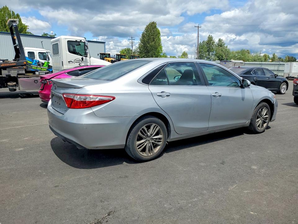 Photo 3 from auction – 2017 TOYOTA CAMRY with VIN 4T1BF1FK6HU757586