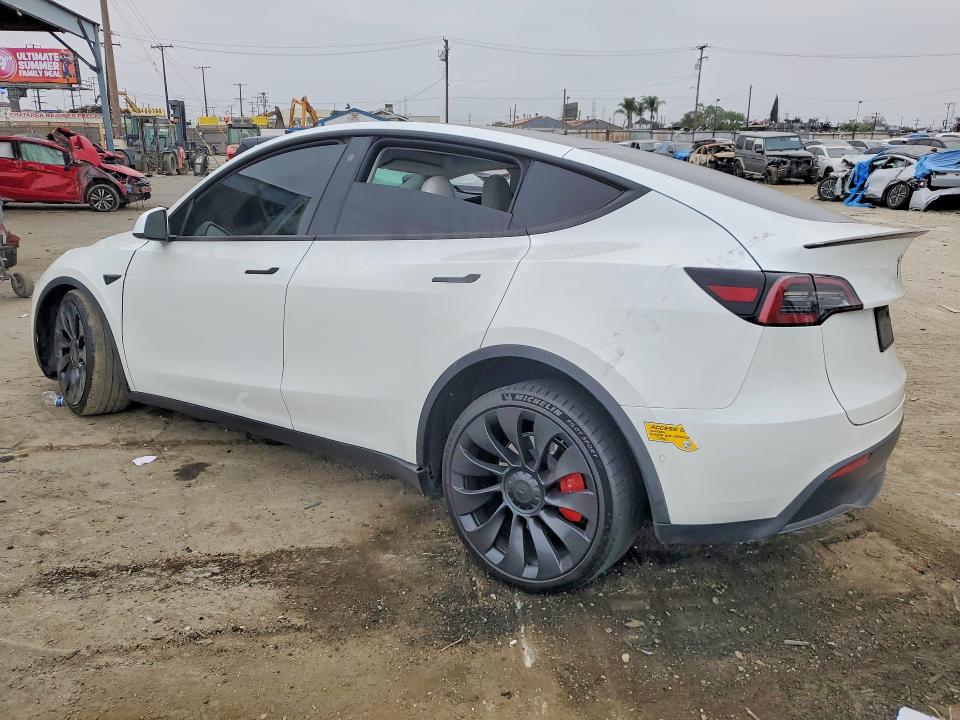 Photo 2 from auction – 2022 TESLA MODEL Y with VIN 7SAYGDEF3NF560870