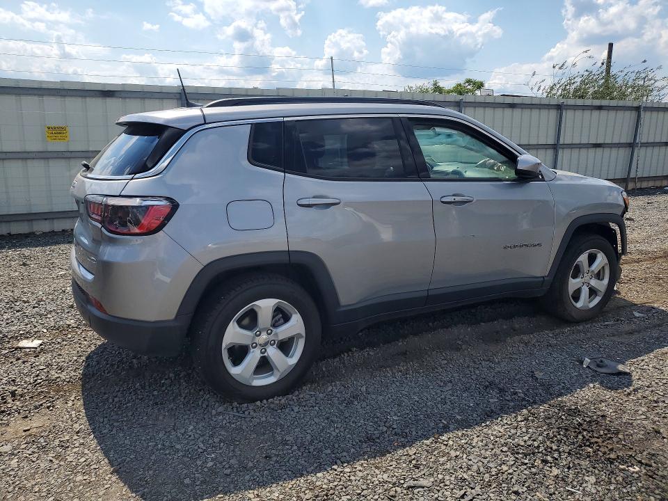 Photo 3 from auction – 2021 JEEP COMPASS with VIN 3C4NJDBB8MT547471