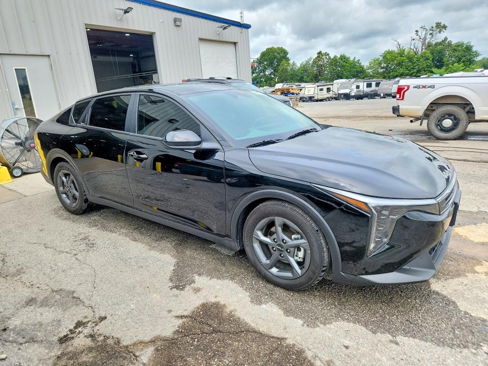 Photo 4 from auction – 2025 KIA K4 with VIN 3KPFT4DE9SE170270