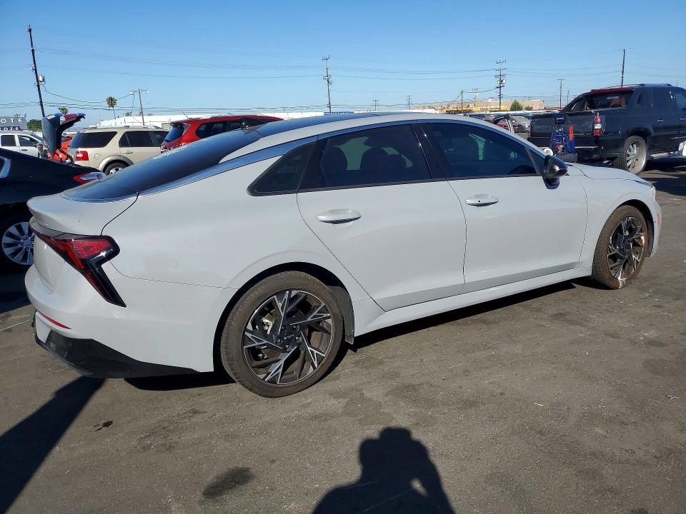 Photo 3 from auction – 2025 KIA K5 with VIN KNAG64J76S5378729