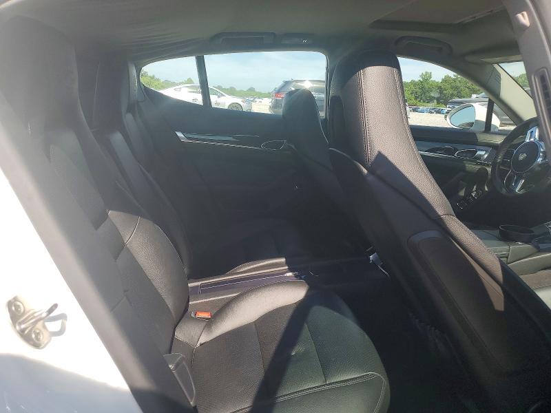 Photo 10 from auction – 2016 PORSCHE PANAMERA with VIN WP0AA2A72GL002995