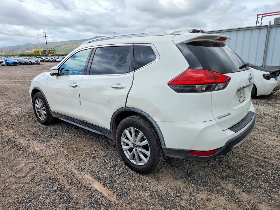 Photo 2 from auction – 2017 NISSAN ROGUE with VIN JN8AT2MT8HW153721