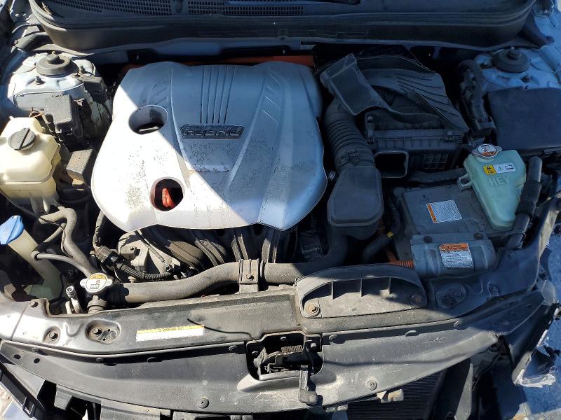 Photo 11 from auction – 2012 HYUNDAI SONATA with VIN KMHEC4A40CA036559