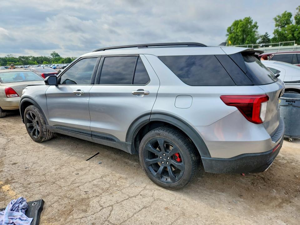 Foto 2 de la subasta – 2022 FORD EXPLORER con VIN 1FM5K8GC4NGA71078