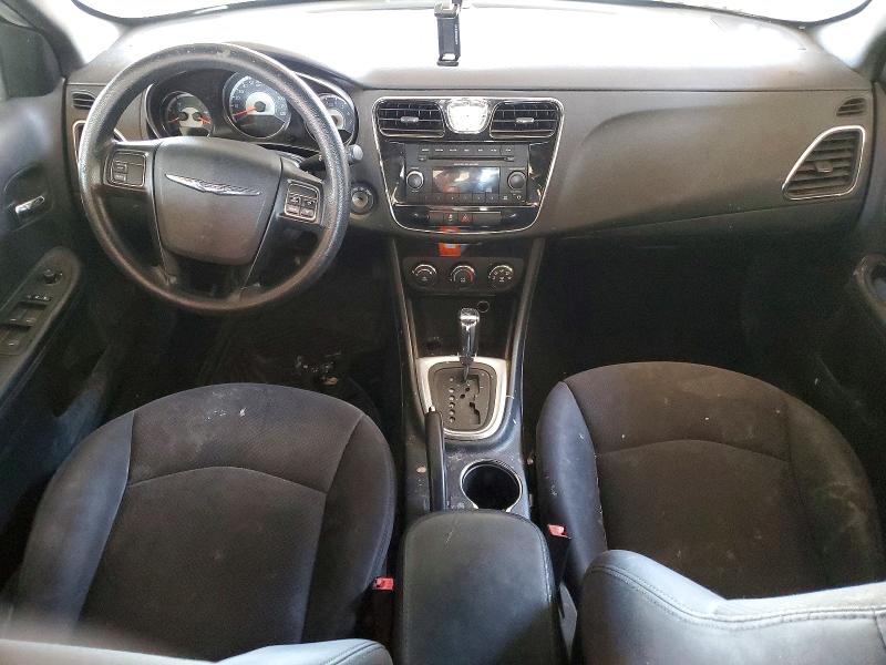 Photo 8 from auction – 2014 CHRYSLER 200 with VIN 1C3CCBAB3EN212759
