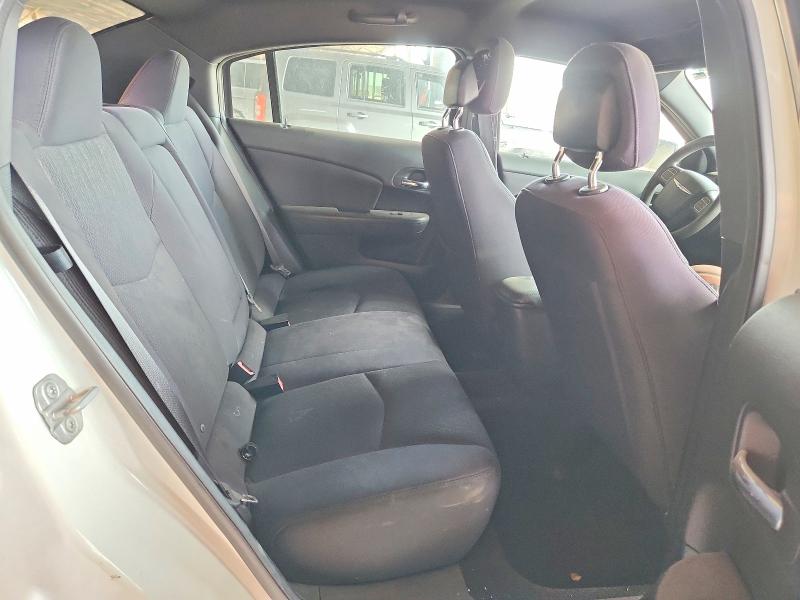 Photo 10 from auction – 2012 CHRYSLER 200 with VIN 1C3CCBAB9CN256715