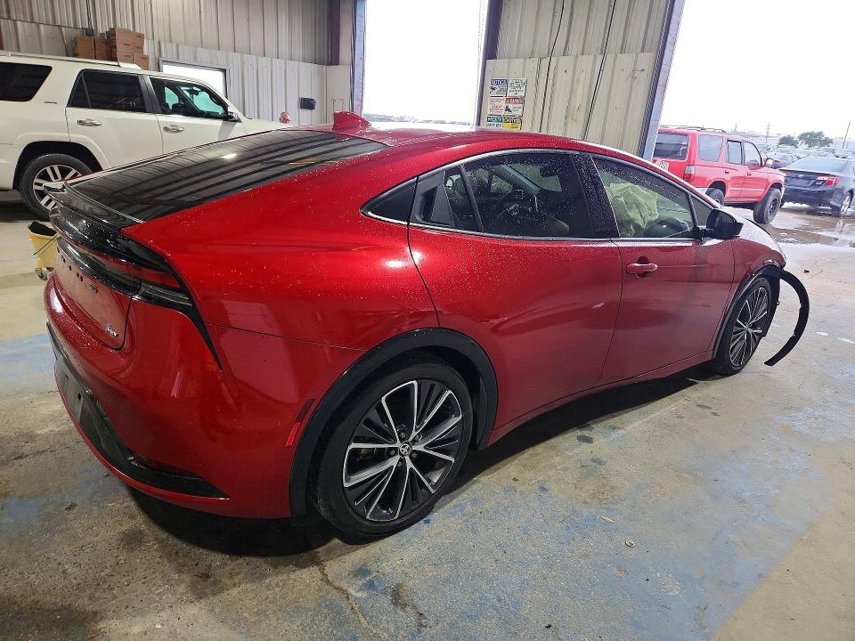 Photo 3 from auction – 2023 TOYOTA PRIUS with VIN JTDACAAU3P3010890