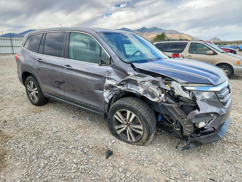 Photo 4 from auction – 2016 HONDA PILOT with VIN 5FNYF5H59GB004509