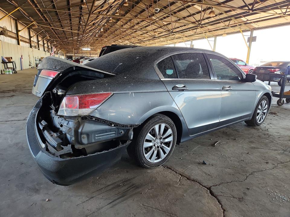 Photo 3 from auction – 2012 HONDA ACCORD with VIN 1HGCP3F85CA015083