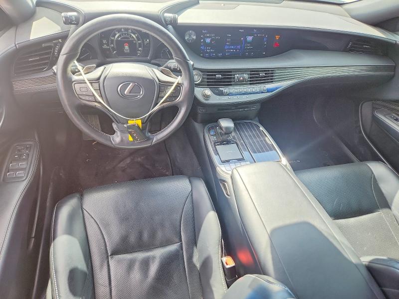 Photo 8 from auction – 2018 LEXUS LS 500 with VIN JTHB51FF7J5004352