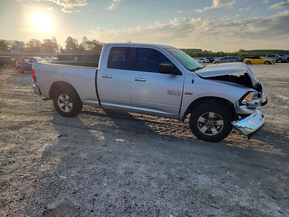 Photo 4 from auction – 2015 RAM 1500 with VIN 1C6RR6GT0FS553199