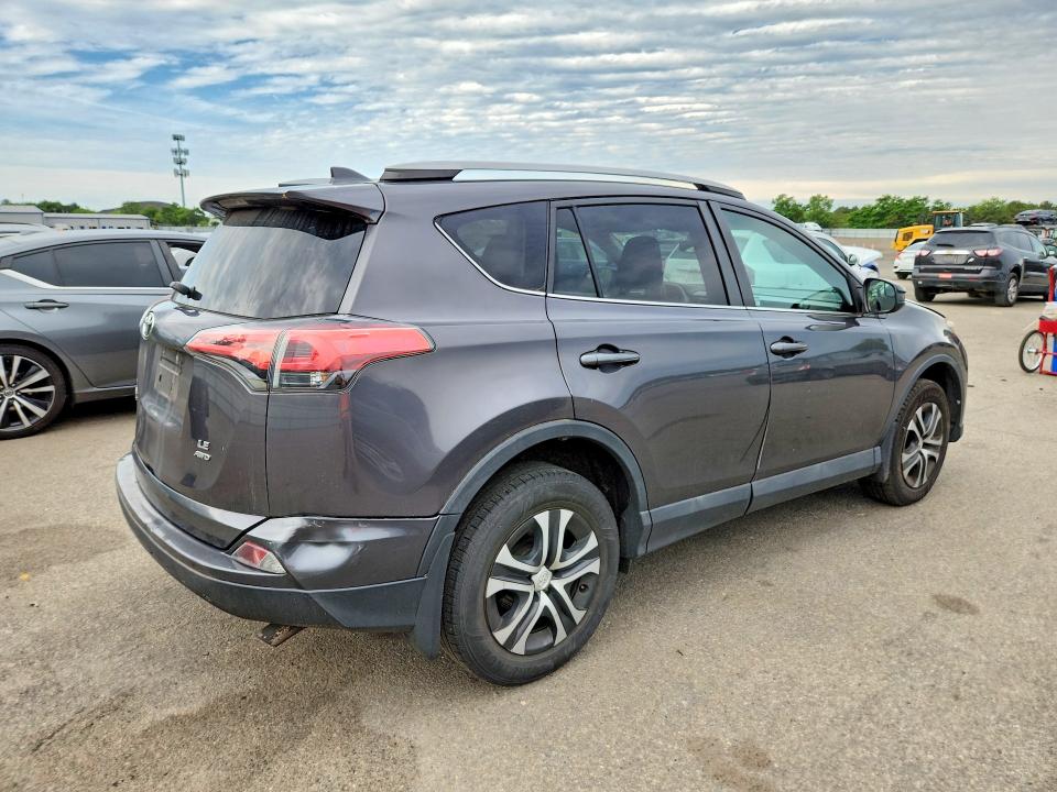 Photo 3 from auction – 2016 TOYOTA RAV4 with VIN 2T3BFREV0GW537084