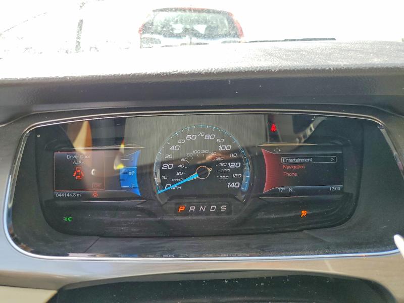 Photo 9 from auction – 2016 FORD TAURUS with VIN 1FAHP2E87GG125707