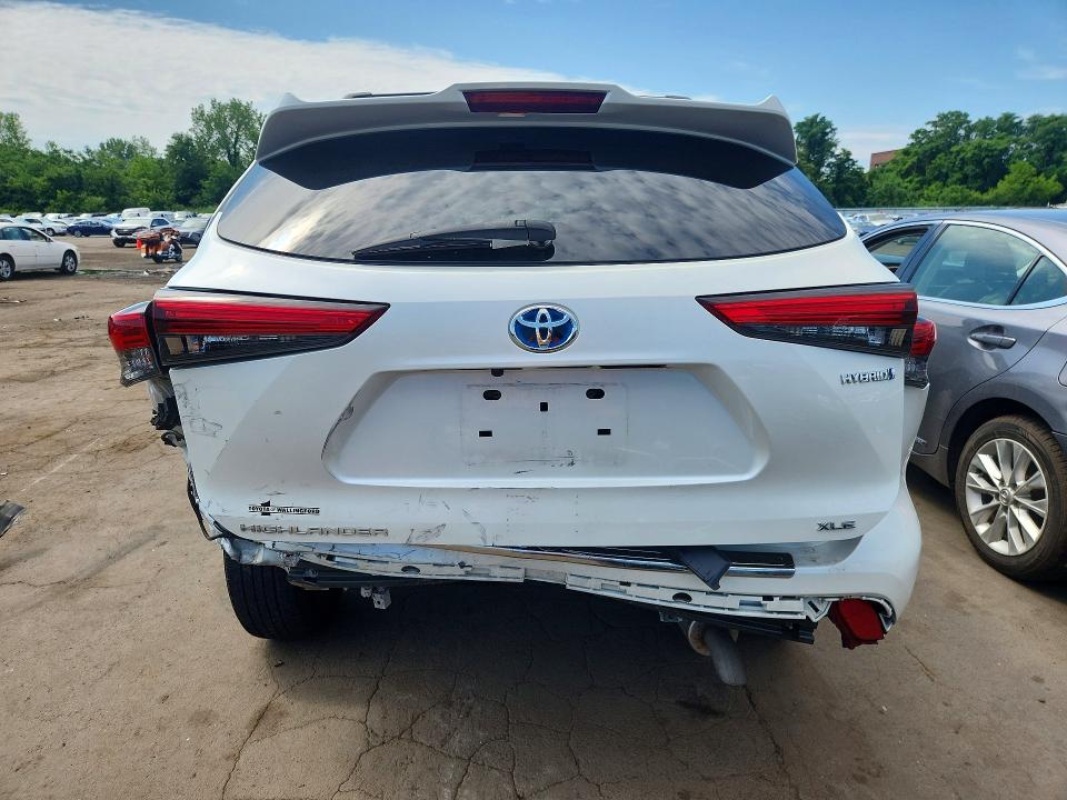 صورة رقم 6 من المزاد - 2021 TOYOTA HIGHLANDER مع VIN 5TDGBRCH5MS526223