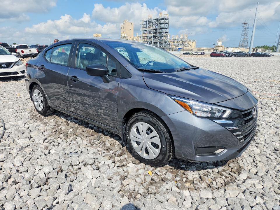 Photo 4 from auction – 2025 NISSAN VERSA with VIN 3N1CN8DV1SL855110