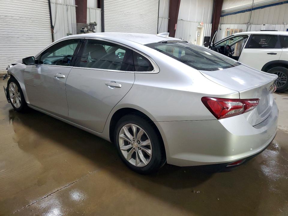 Photo 2 from auction – 2022 CHEVROLET MALIBU with VIN 1G1ZD5ST2NF113073