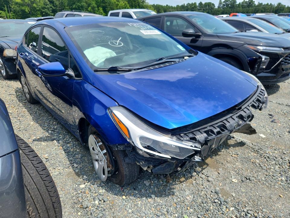 Photo 4 from auction – 2018 KIA FORTE with VIN 3KPFK4A74JE272678