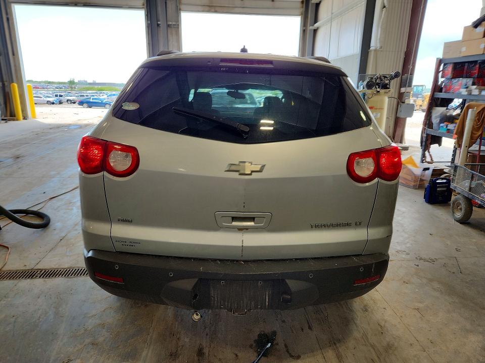Photo 6 from auction – 2011 CHEVROLET TRAVERSE with VIN 1GNKVGED6BJ252614