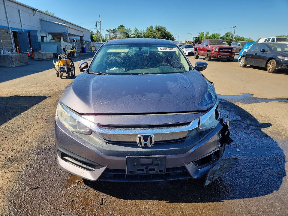 Photo 5 from auction – 2016 HONDA CIVIC with VIN 19XFC2F70GE223657