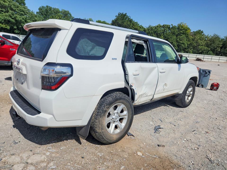 Photo 3 from auction – 2023 TOYOTA 4RUNNER with VIN JTEFU5JR1P5299418