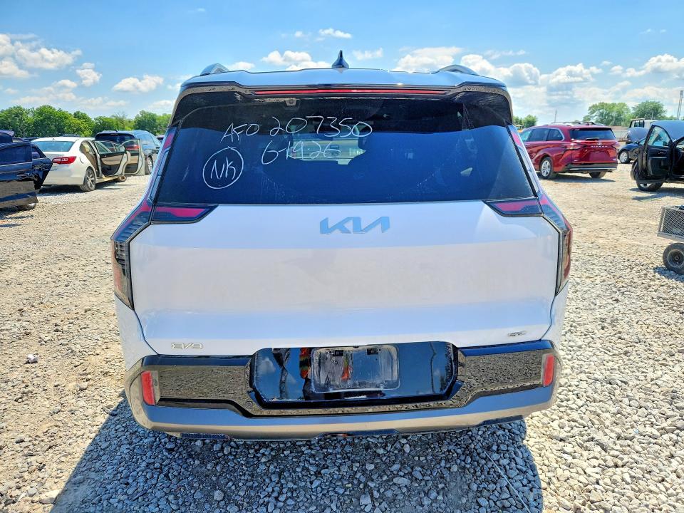 Photo 6 from auction – 2026 KIA EV9 with VIN 5XYAEFS53TG007198
