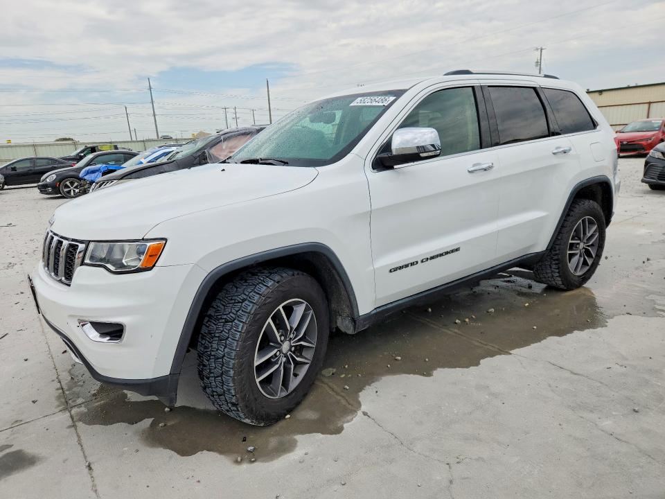 JEEP GRAND CHEROKEE 2017 with VIN 1C4RJEBG4HC686663 - Photo from auction