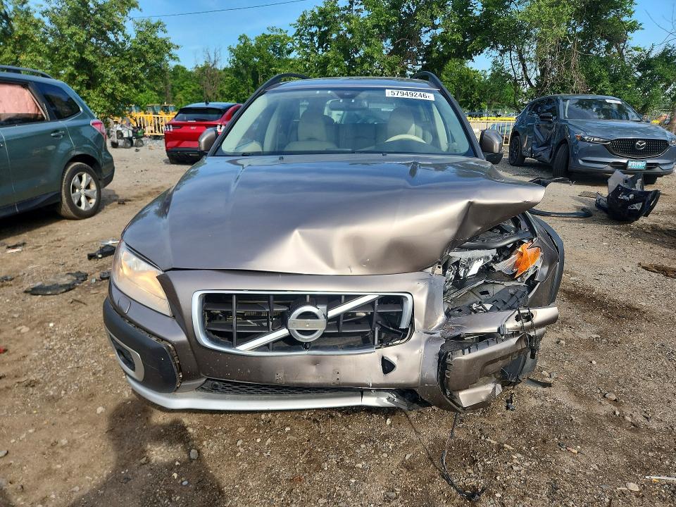 Photo 5 from auction – 2010 VOLVO XC70 with VIN YV4982BZ4A1091953