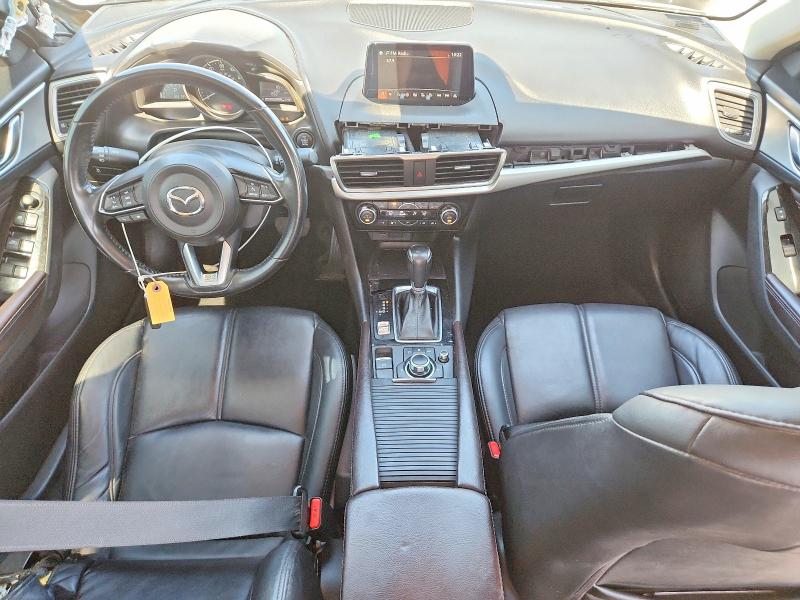 Photo 8 from auction – 2018 MAZDA 3 with VIN 3MZBN1V39JM202334