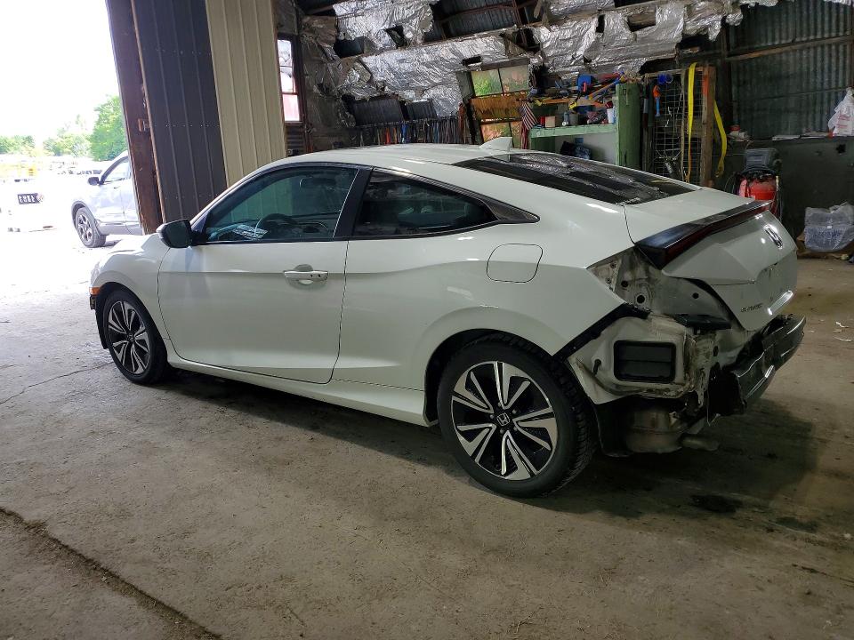 Photo 2 from auction – 2017 HONDA CIVIC with VIN 2HGFC3B32HH358090