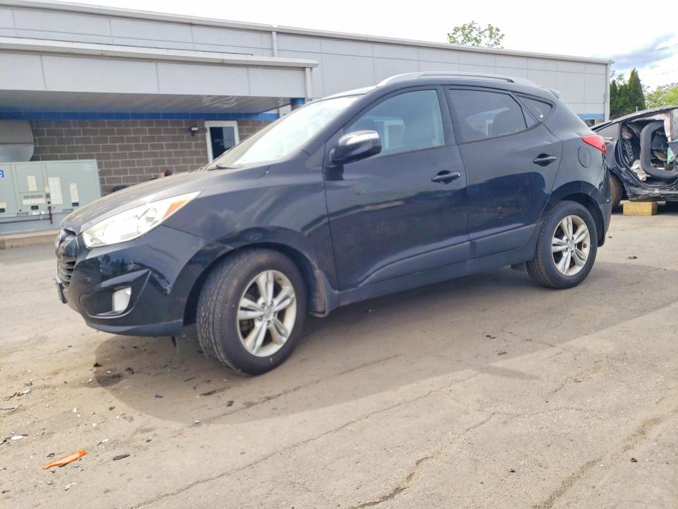 HYUNDAI TUCSON 2013 with VIN KM8JU3AC0DU577267 - Photo from auction