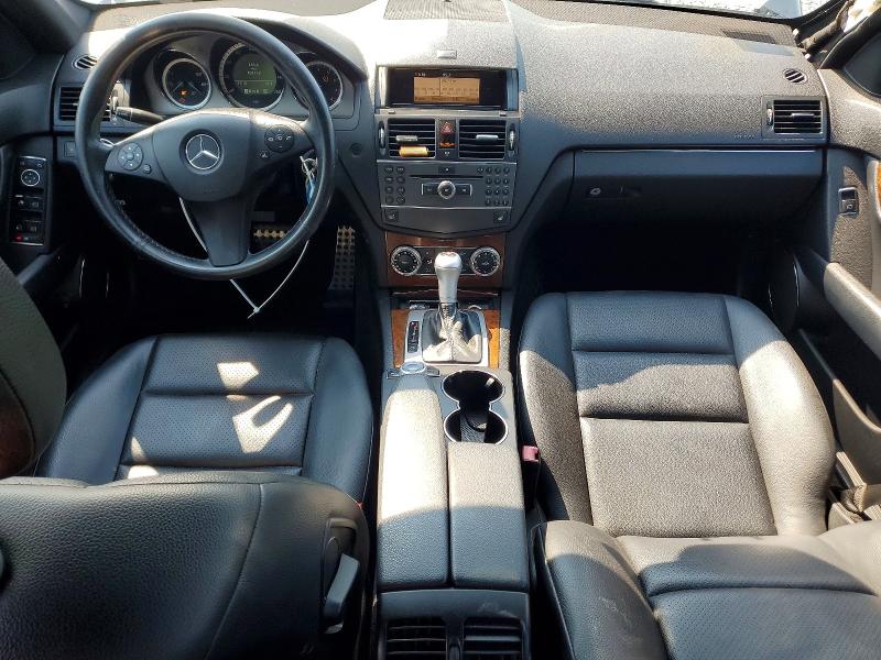 Photo 8 from auction – 2011 MERCEDES-BENZ C with VIN WDDGF8BB3BR133995