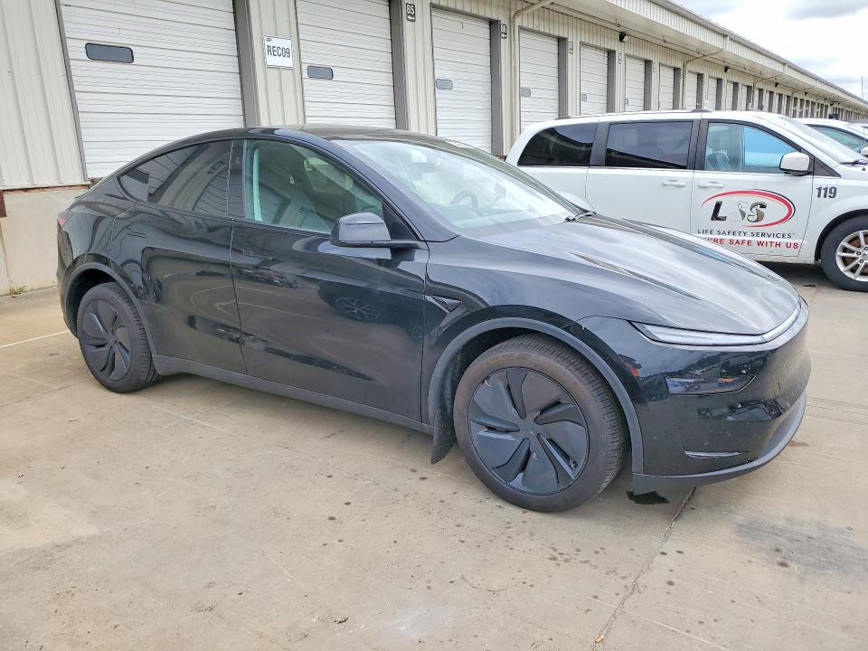 Photo 4 from auction – 2026 TESLA MODEL Y with VIN 7SAYGDEE6TA488998