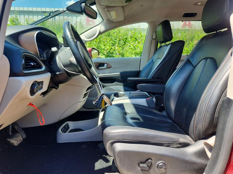 Photo 7 from auction – 2018 CHRYSLER PACIFICA with VIN 2C4RC1EG2JR289612