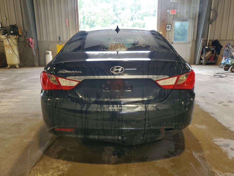 Photo 6 from auction – 2013 HYUNDAI SONATA with VIN 5NPEB4AC7DH762556