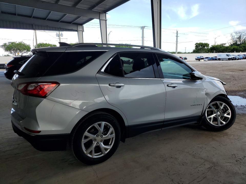 Photo 3 from auction – 2019 CHEVROLET EQUINOX with VIN 3GNAXLEX3KL211701