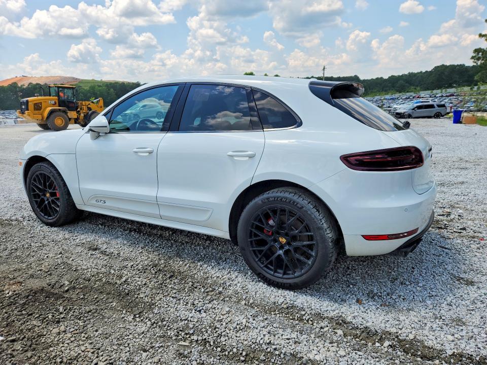 Photo 2 from auction – 2018 PORSCHE MACAN with VIN WP1AG2A5XJLB65008