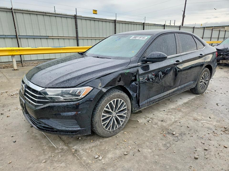 VOLKSWAGEN JETTA 2021 with VIN 3VWC57BU9MM044750 - Photo from auction